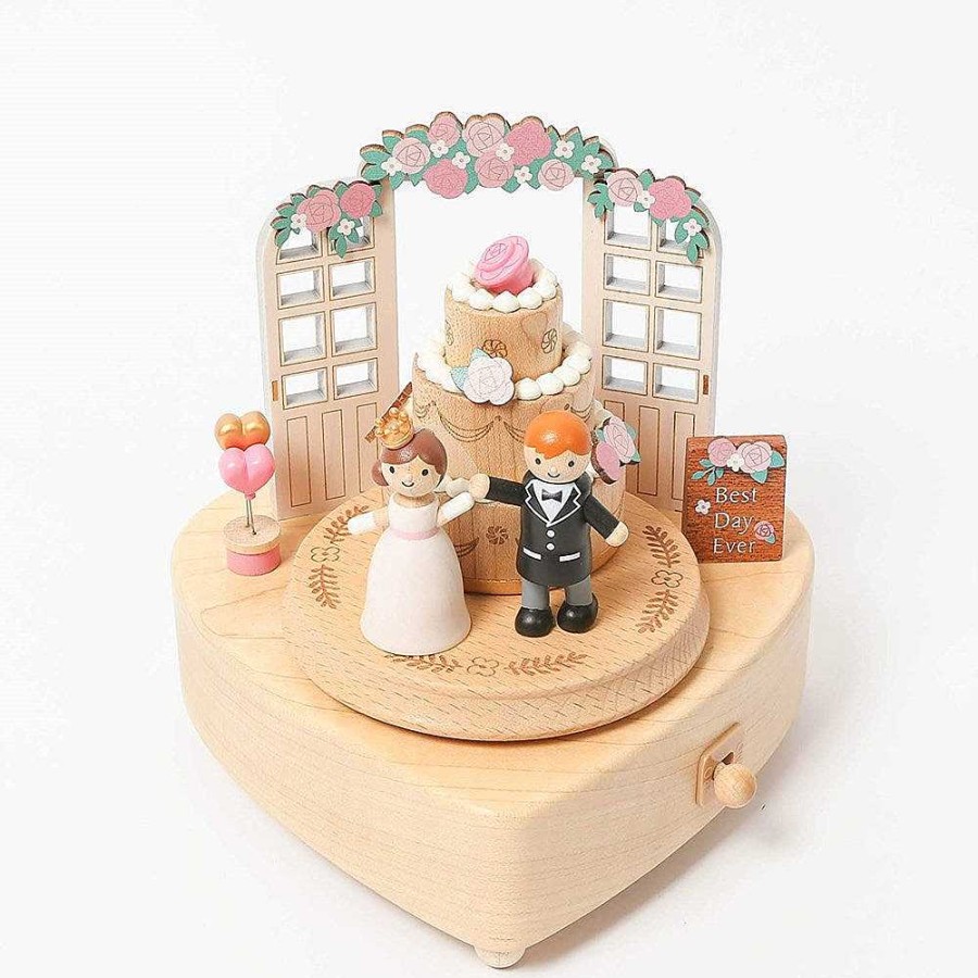 Kids+Toys Wooderful Life | Wooderful Life: Music Box Flower Wedding Cake